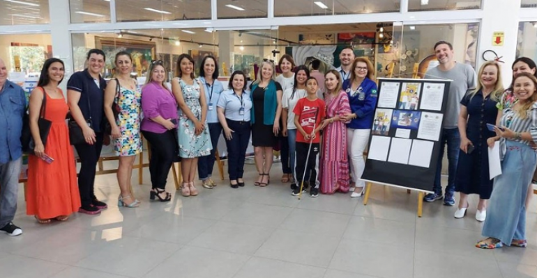 Galeria Municipal de Artes abre exposição Cartazes Sobre a Paz