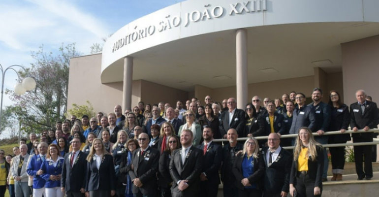 Içara recebe mais de 100 visitantes em encontro regional do Lions Clube